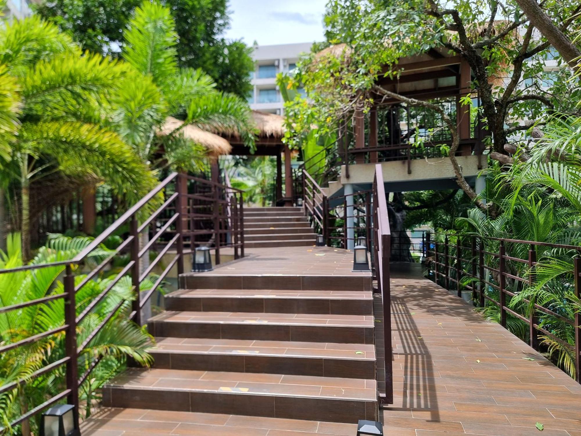 Laguna Beach Condo Resort 3 Maldives Pattaya Pool View ลากูน่า บีช คอนโด รีสอร์ต 3 พัทยา Jomtien Beach Buitenkant foto
