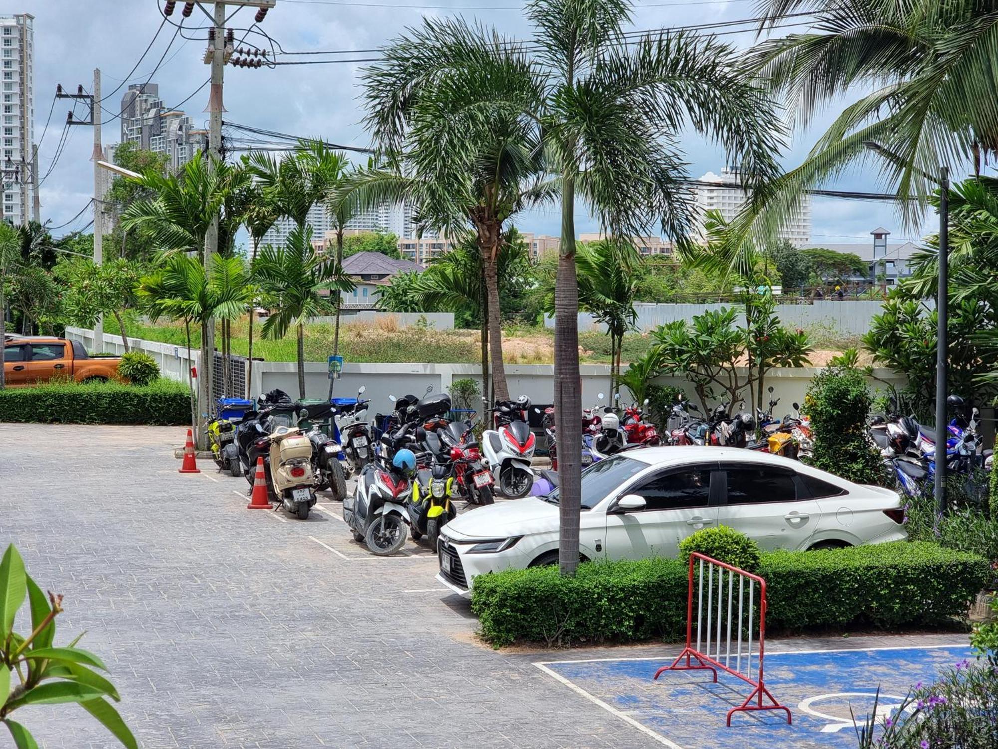 Laguna Beach Condo Resort 3 Maldives Pattaya Pool View ลากูน่า บีช คอนโด รีสอร์ต 3 พัทยา Jomtien Beach Buitenkant foto